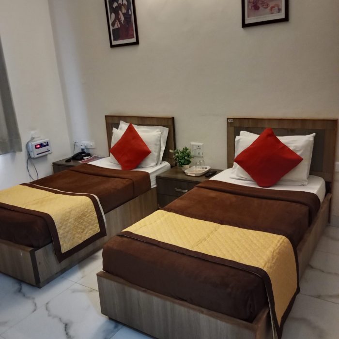 filter: 0; jpegRotation: 90; fileterIntensity: 0.000000; filterMask: 0; module:29facing:0; 
hw-remosaic: 0; 
touch: (-1.0, -1.0); 
modeInfo: ; 
sceneMode: Night; 
cct_value: 0; 
AI_Scene: (-1, -1); 
aec_lux: 0.0; 
hist255: 0.0; 
hist252~255: 0.0; 
hist0~15: 0.0;